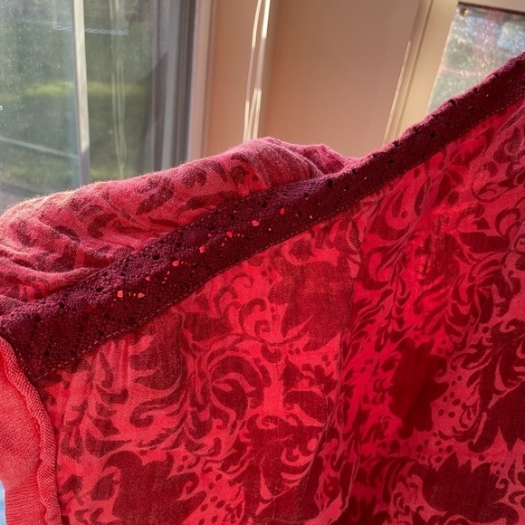 Free People Garnet Royal Combo Red Top Oversized Size M - Picture 10 of 13